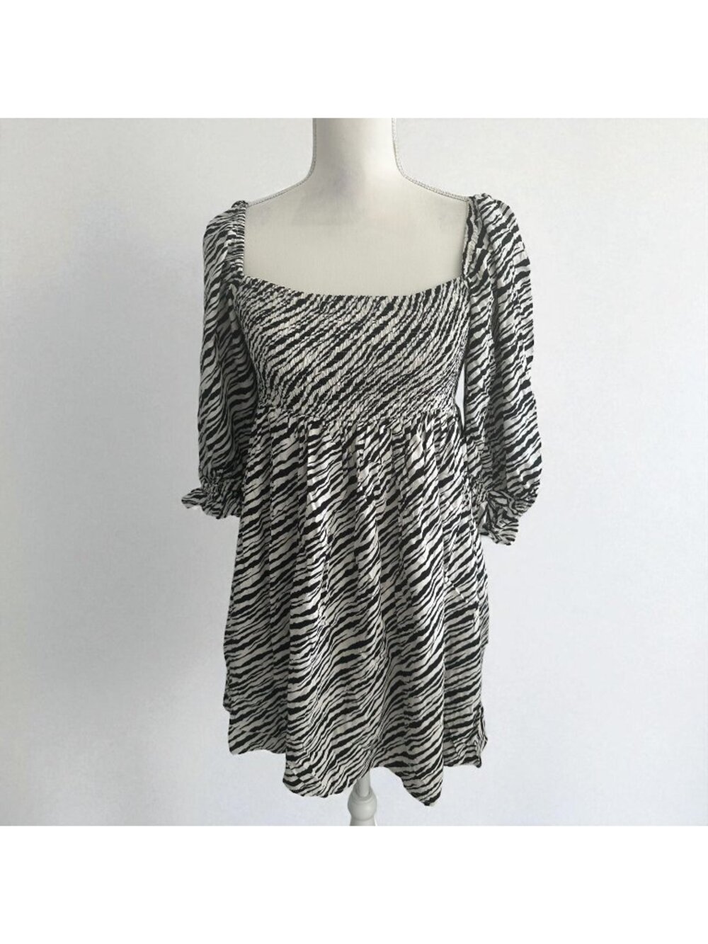 FAITHFULL THE BRAND Zebra Print Smocked Empire Waist Dress Size US 6